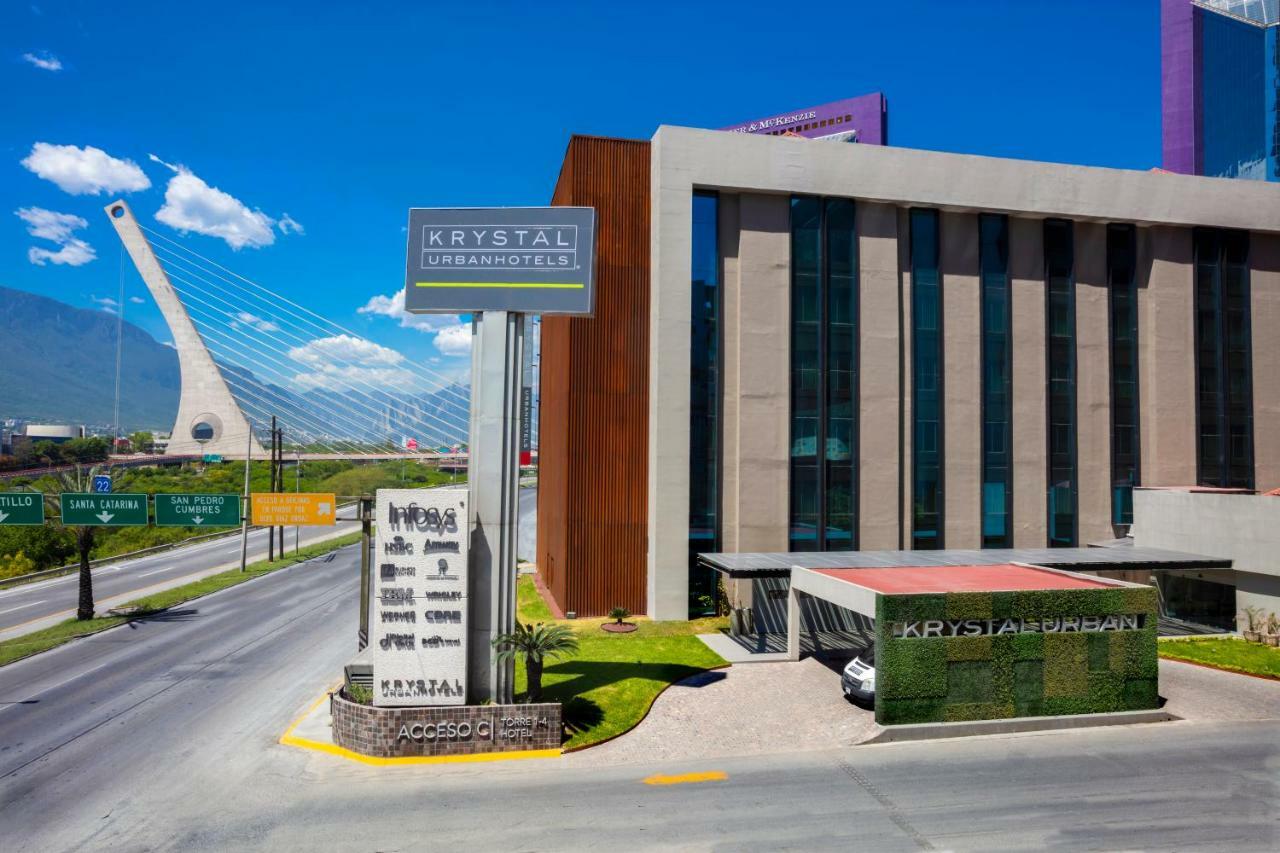 Krystal Urban Monterrey San Jeronimo Hotel Buitenkant foto